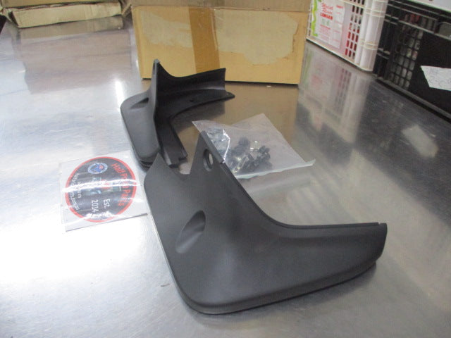 Mitsubishi Outlander Sports Genuine Rear Mud Flap Set New Part