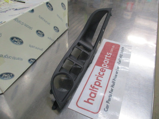 Ford Focus Genuine Front Right Hand (Drivers) Window Switch Surround Trim New Part
