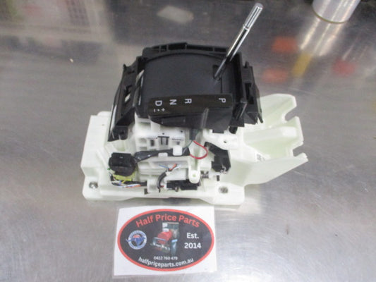 Mitsubishi Outlander ASX Genuine Automatic Transmission Selector Lever Assembly New Part