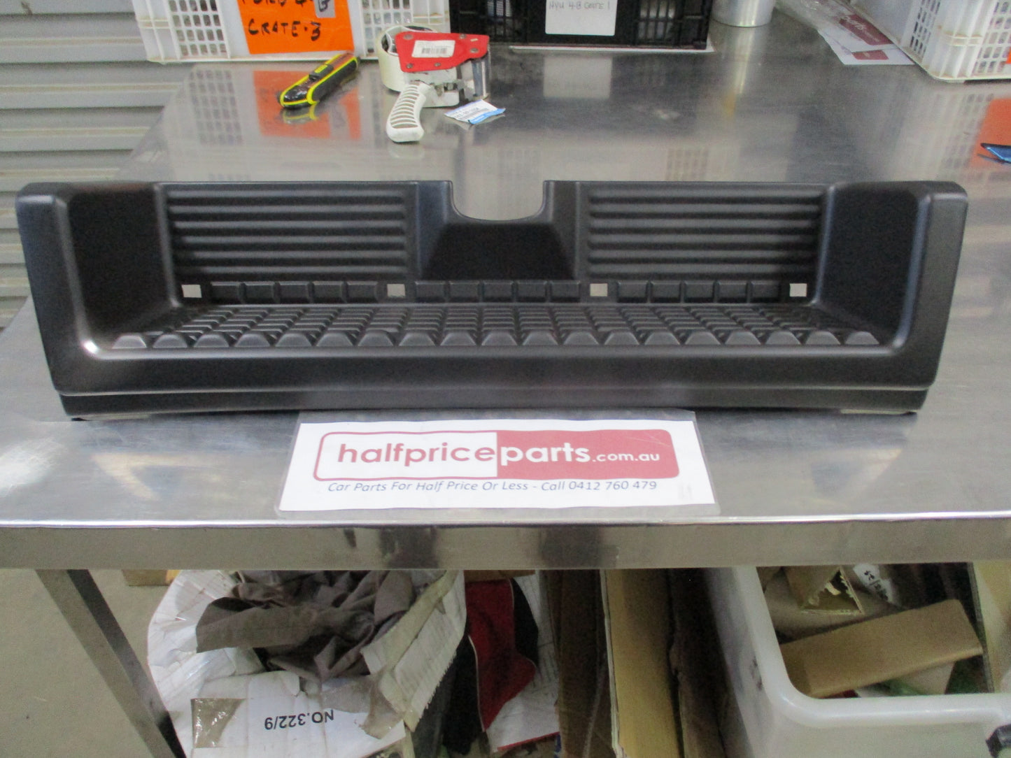 Mazda E2000/E2200 Genuine Right Hand Rear Step Cover New Part