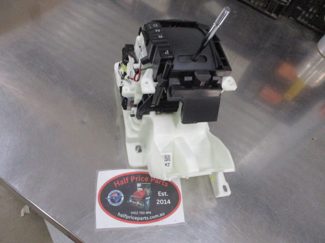 Mitsubishi Outlander ASX Genuine Automatic Transmission Selector Lever Assembly New Part