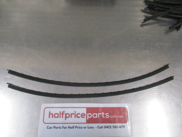 Ford Various Models Genuine Wiper Blade Refill Metal Insert Pair New Part