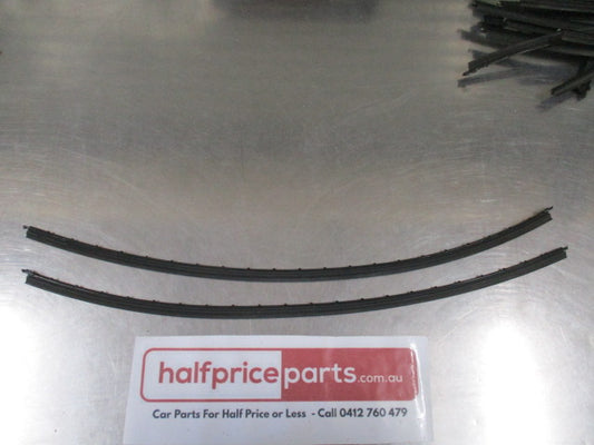 Ford Various Models Genuine Wiper Blade Refill Metal Insert Pair New Part