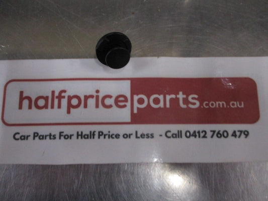 Mitsubishi Mirage Genuine Inner Wheel Liner Clip New Part