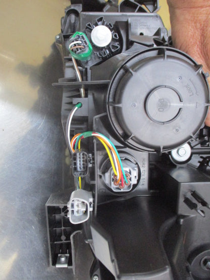 Mitsubishi Eclipse Cross Genuine Right Hand Front Head Light Assembly (Drivers) New Part