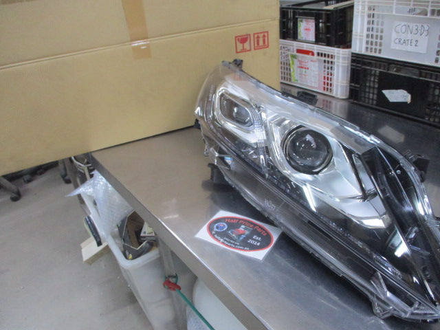 Mitsubishi Eclipse Cross Genuine Right Hand Front Head Light Assembly (Drivers) New Part