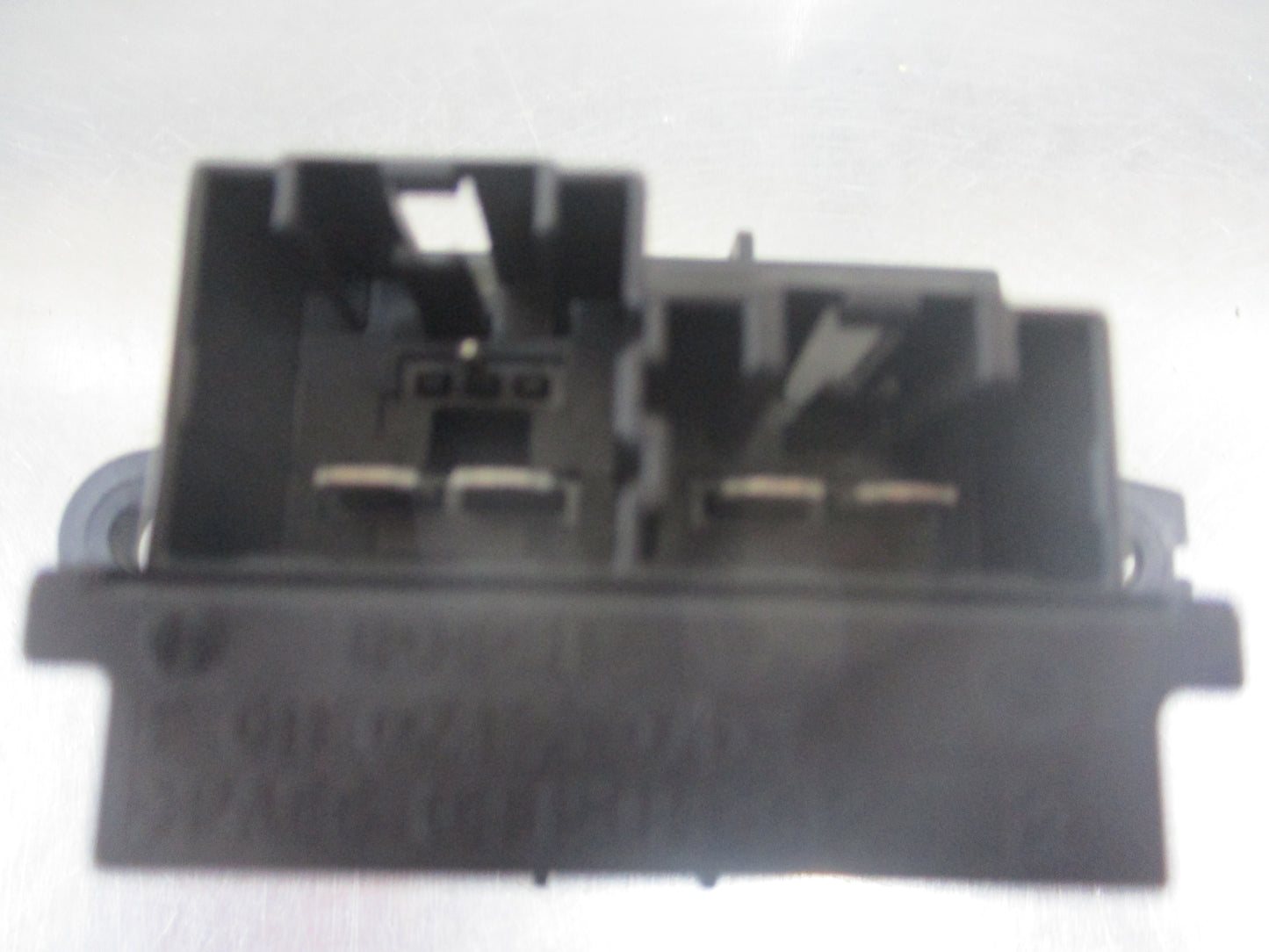 Holden Astra J/Insignia/Zafira Genuine Blower Motor Resistor Regulator New Part