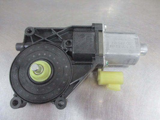 Holden Cruze JG/JH Genuine Front Left (Passenger) Power Window Regulator New Part