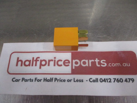 Mitsubishi Outlander Sport/Eclipse/Outlander Genuine Fuel Pump Relay New Part