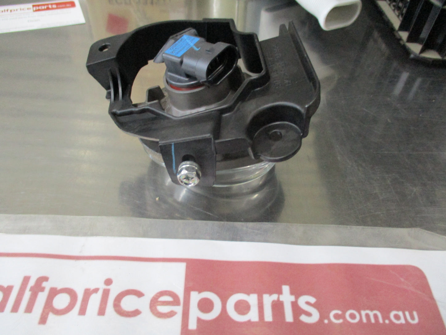Mazda BT-50 Genuine Left Hand Fog Light With Bracket New Part