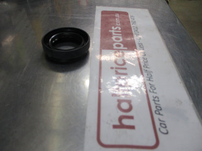 Hyundai Tiburon Genuine Manual Gearbox Axel Seal New Part