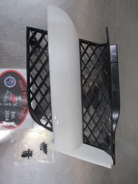 Mitsubishi Outlander Genuine Left Hand Lower Radiator Grille Assembly (Factory White) New Part
