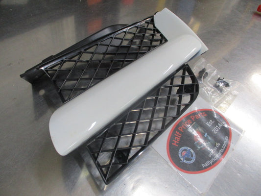 Mitsubishi Outlander Genuine Left Hand Lower Radiator Grille Assembly (Factory White) New Part