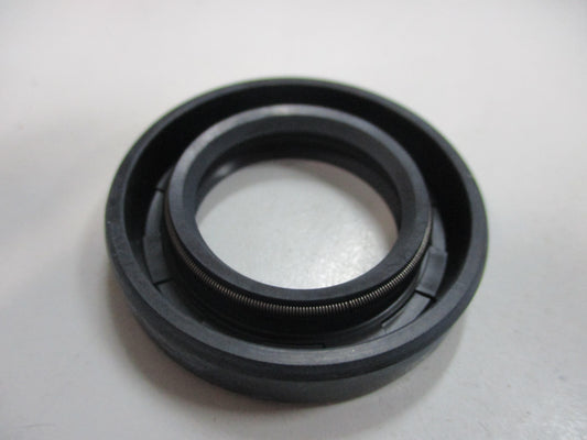 Subaru Impreza Genuine Right Rear Manual Transmission Output Shaft Seal New Part