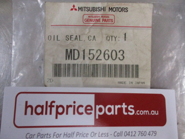 Mitsubishi Magna/Pajero/3000GT Genuine Engine Camshaft Oil Seal New Part