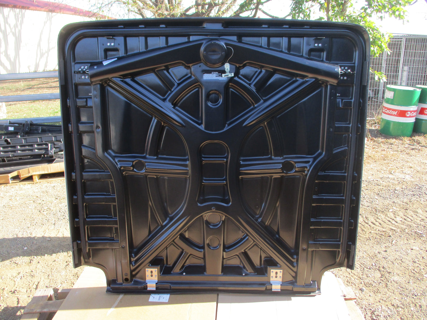 EGR 1 Piece Hard Lid (Arctic White) Suits Ford Ranger PX2 Dual Cab (Replacement) New Part