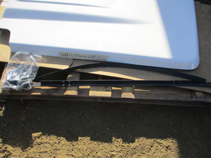 EGR 1 Piece Hard Lid (Arctic White) Suits Ford Ranger PX2 Dual Cab (Replacement) New Part