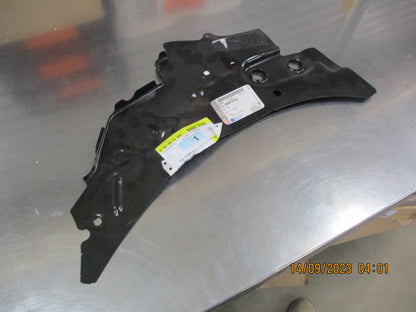 Holden Trax Genuine Drivers Side Wheel Well Reinforcement New