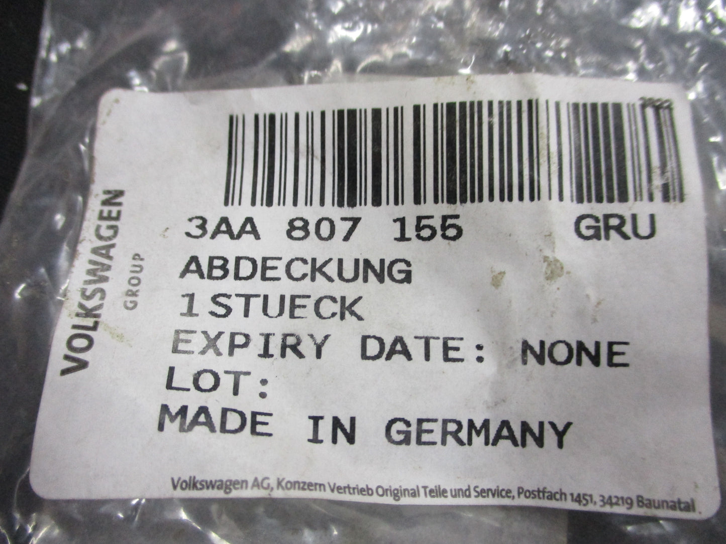 VW Passat Genuine Front Bumper Tow Eye Cover Cap New Part