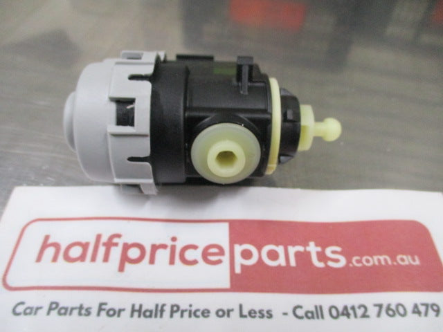 Ford Everest UA Genuine Headlamp Levelling Control New Part