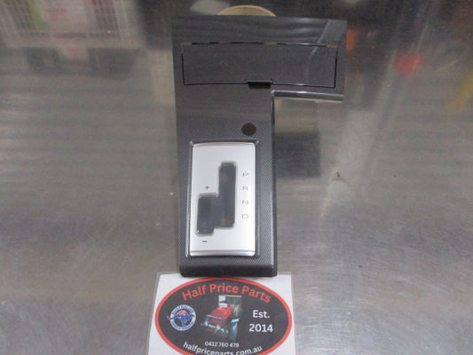 Mitsubishi Pajero Sport Genuine Gearshift Lever Indicator Panel Trim New Part