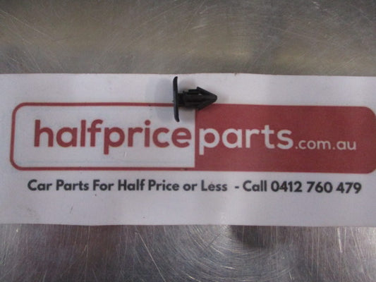 Mitsubishi Genuine Rear Weather Strip Clip (Details Below) New Part