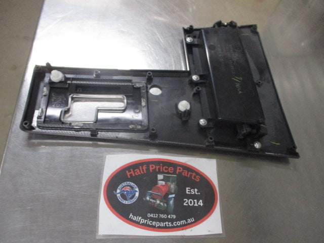 Mitsubishi Pajero Sport Genuine Gearshift Lever Indicator Panel Trim New Part