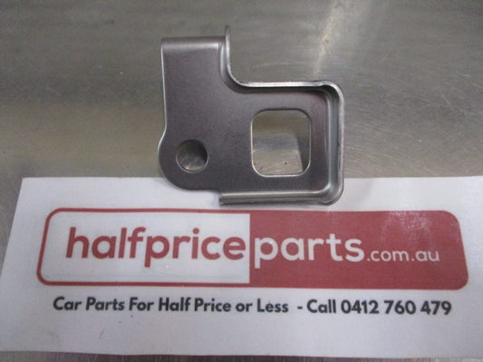 Mitsubishi Pajero/Triton Genuine Timing Chain Train Bracket New Part