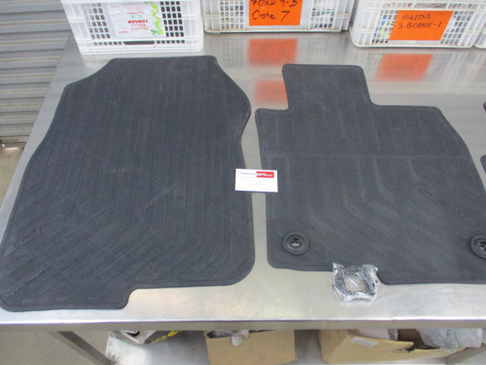 Honda CRV Genuine Set 3 Rubber Mat Set Front And Rear New Part