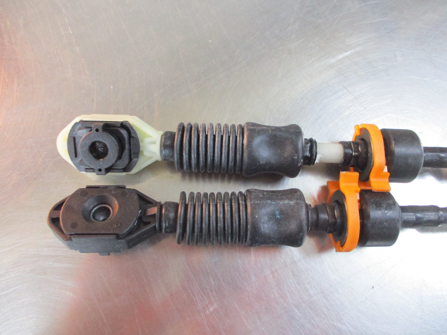 Holden Captiva Genuine Manual Shift Control Cable New Part