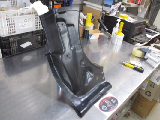 Mitsubishi Pajero Sport Genuine Right Hand Lower Inner Panel Extension New Part