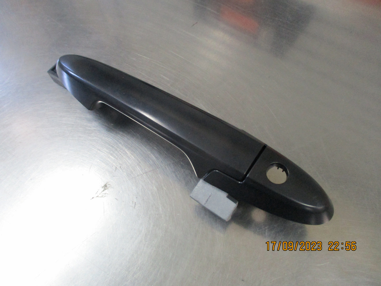 Honda Jazz Genuine Drivers Front Door Handle Unpainted New