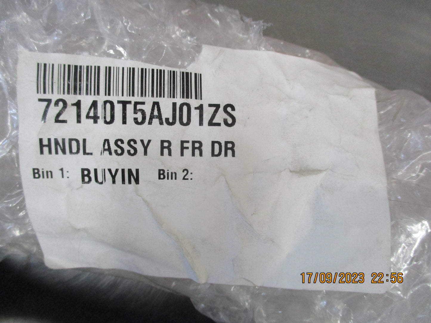 Honda Jazz Genuine Drivers Front Door Handle Unpainted New