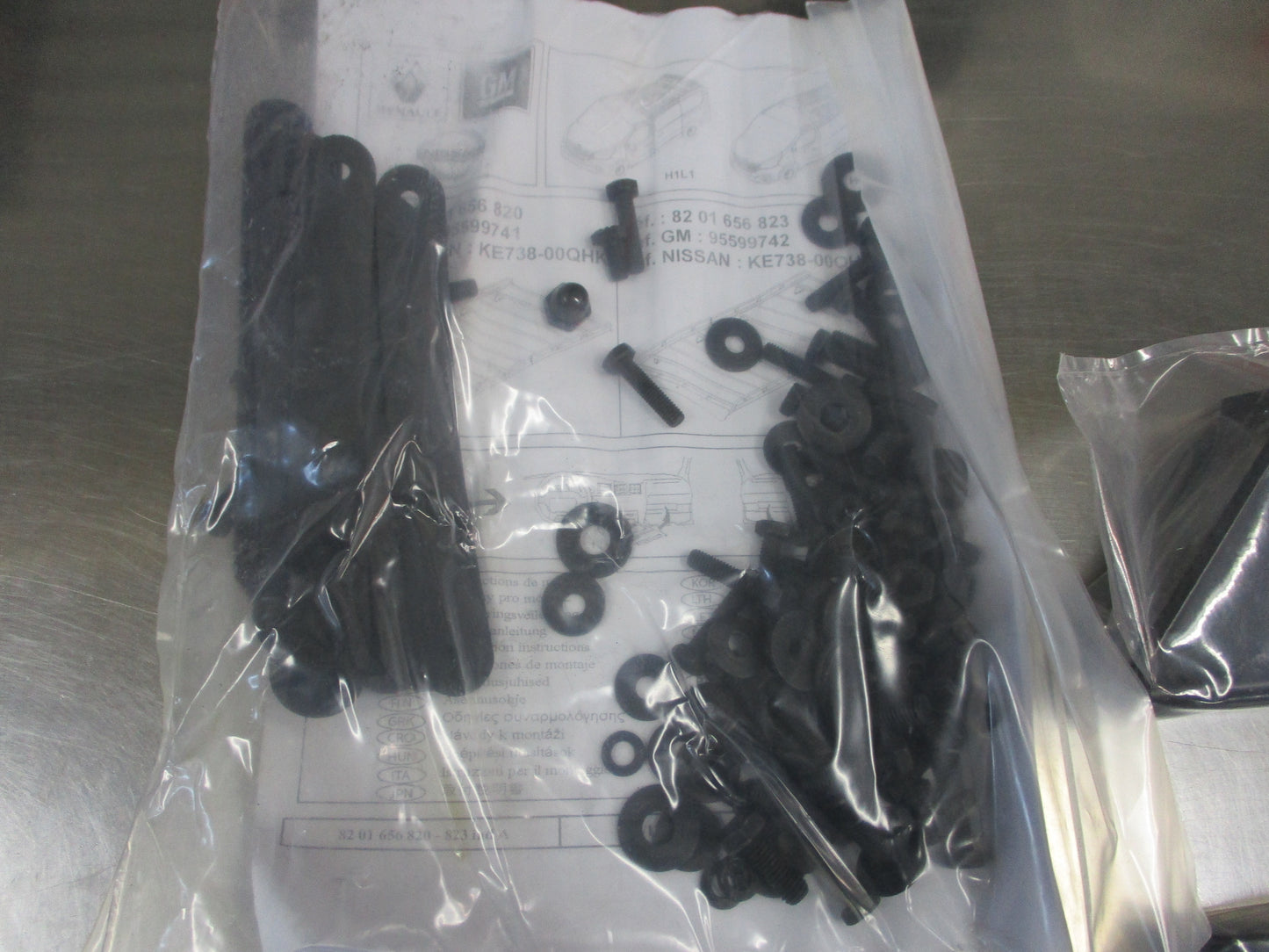 Mitsubishi Express LWB Van Genuine Roof Rack Complete With Ladder Roller New Part