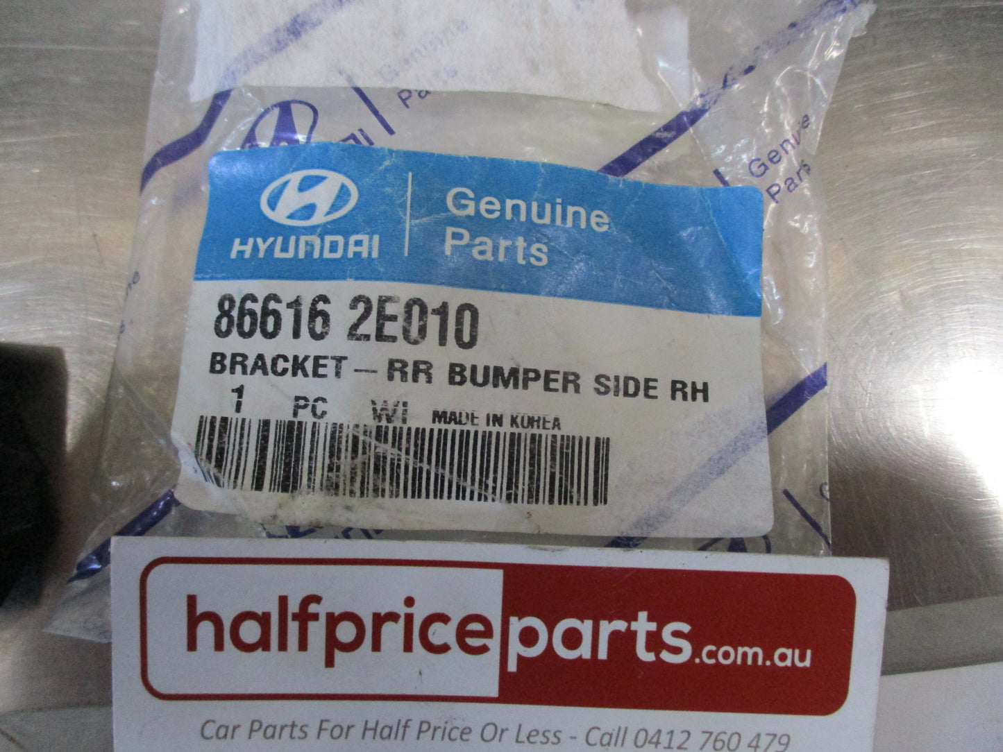 Hyundai Tucson Genuine Right (Driver) Rear Bumper Bar Bracket New Part
