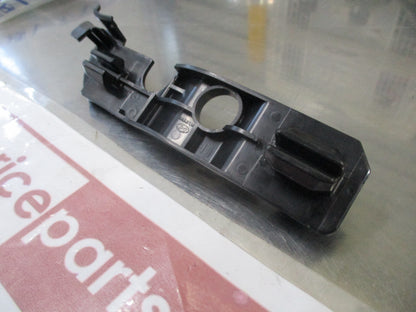 Hyundai Getz Genuine Left (Passenger) Front Bumper Bar Bracket New Part