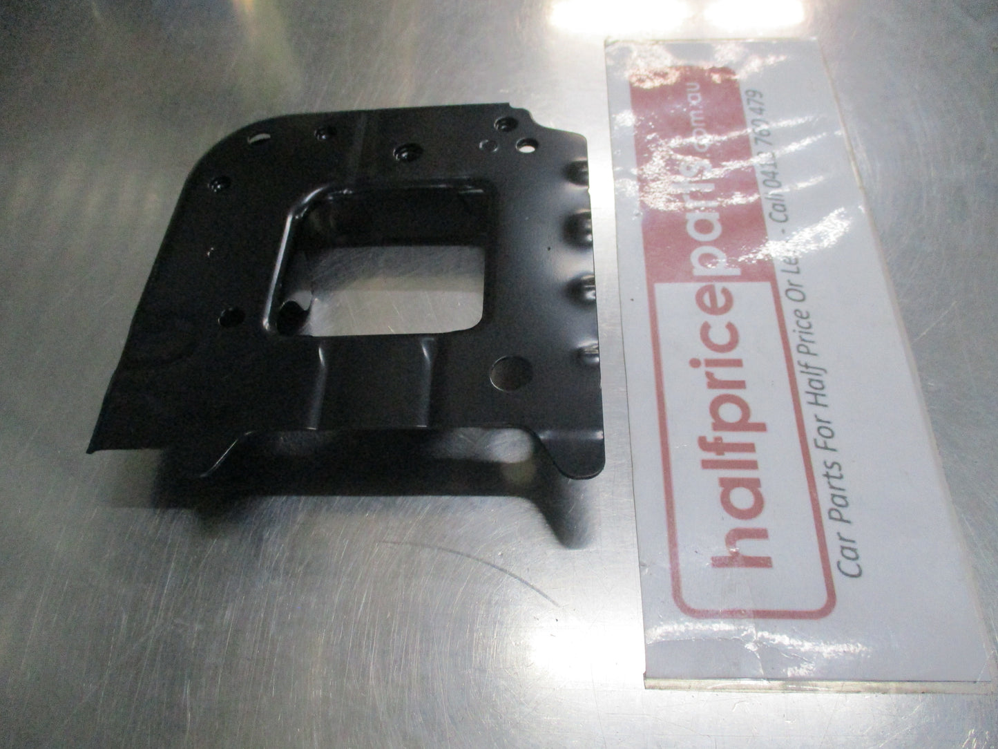 Honda Civic Genuine Front Bumper Left Frame End Bracket New Part