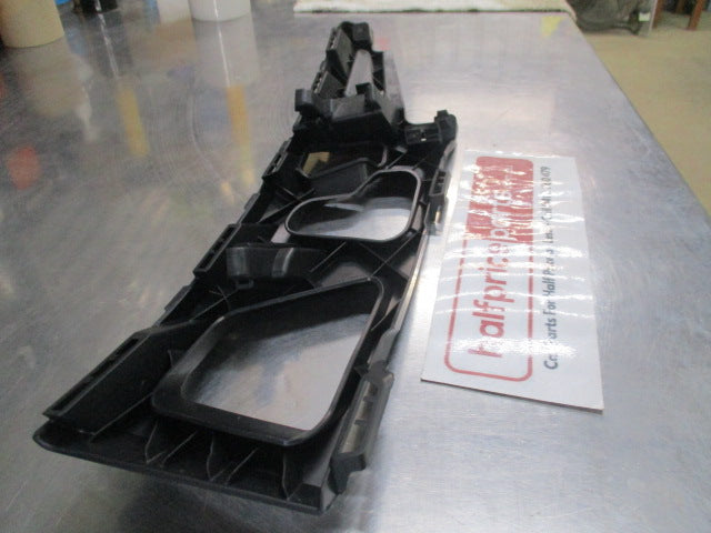 Ford Mondeo MA/MB/MC Genuine Left Hand Front Bumper Bracket New Part