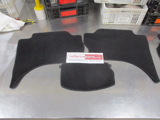 Mitsubishi MQ/MR Triton Genuine 5Pce Carpet Floor Mat Set New Part