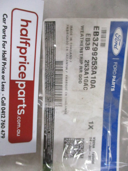 Ford Everest Genuine Right Hand Rear Door On Body Weatherstrip New Part