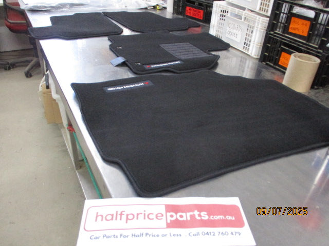 Mitsubishi Mirage Genuine Set Of 4 Carpet Floor Carpet Set New Part