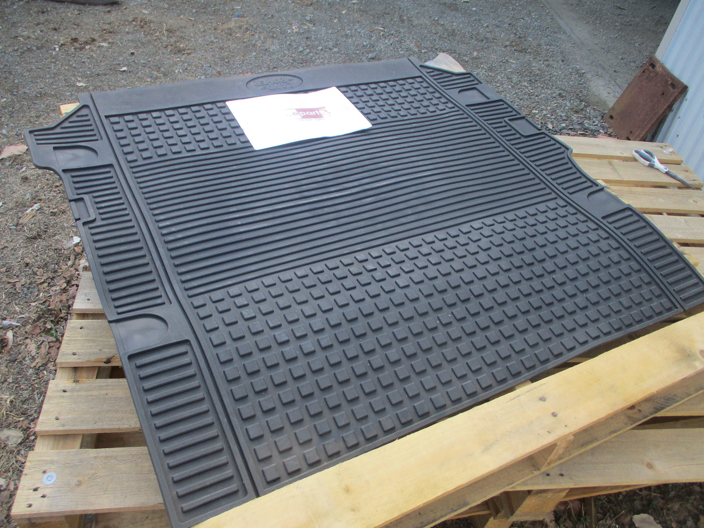 Land Rover Discovery 3-4 Genuine Rear Load Space Heavy Duty Rubber Mat New Part