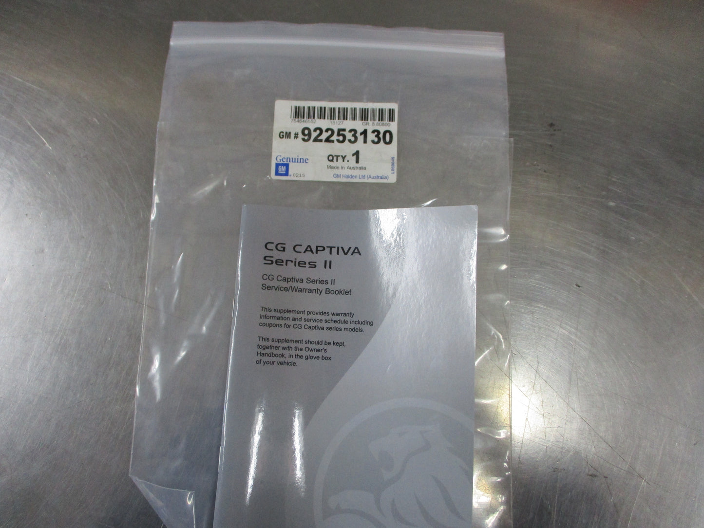 Holden CG Captiva Series II Genuine Service Warranty Book New Part