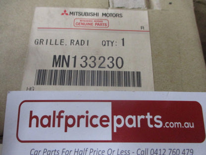Mitsubishi Outlander Genuine Right Hand Front Grille (Factory White) New Part