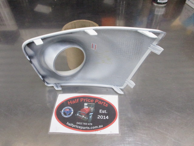 Mitsubishi Triton Genuine Right hand Front Fog Light Cover (Factory White) New Part