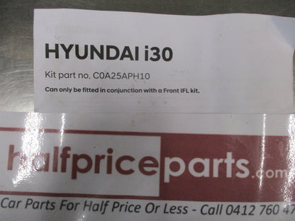 Hyundai PD i30 Genuine Rear Footwell Blue LED Lighting Fitting Kit New Part