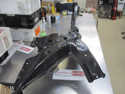 Honda HR-V Genuine Front Right Hand Bulk Head Frame Set New Part