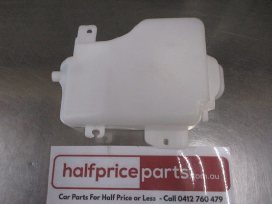 Mitsubishi Pajero Genuine Rear Window Washer Reservoir Tank New Part