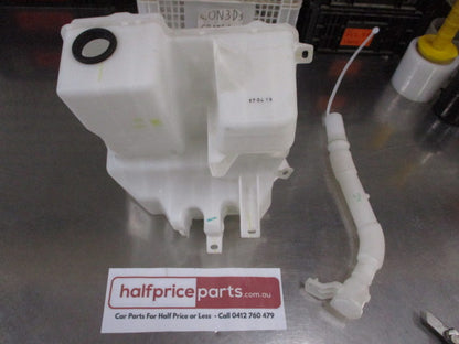 Mitsubishi MQ Triton Genuine Washer Bottle With Out Motor Used Part
