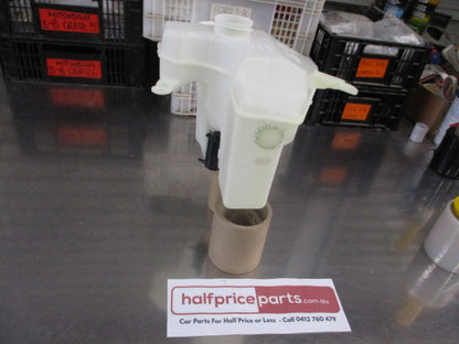 Mitsubishi Magna Genuine Washer Bottle Reservoir And Pump New Part.